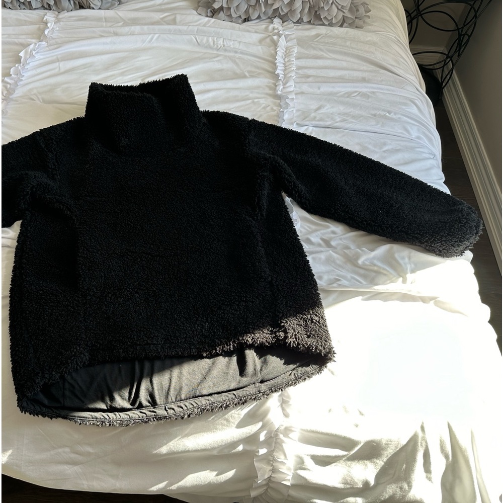 Lululemon warmth and restore long pullover